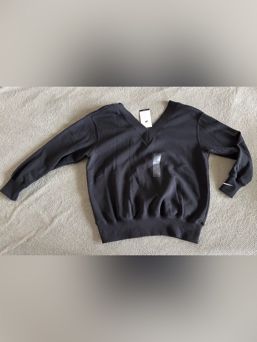Women’s Nike V-Neck Sweatshirt
